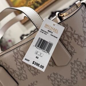 Michael Kors Maple Vanilla Cream Tote